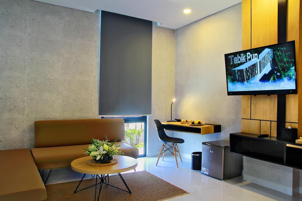 Bbc Hotel Lampung Bandar Jaya Gunungsugih Εξωτερικό φωτογραφία